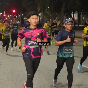 Runner Photo 7074536