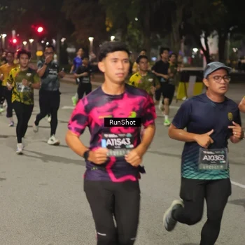 Runner Photo 7074537