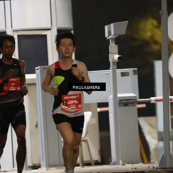 Runner Photo 7078505