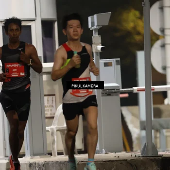 Runner Photo 7078506