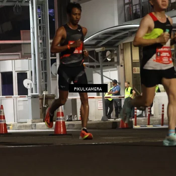 Runner Photo 7078509