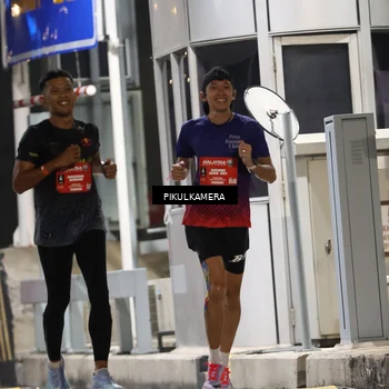 Runner Photo 7078520