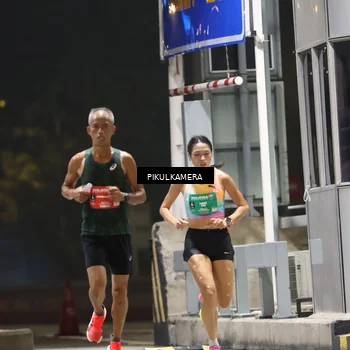 Runner Photo 7078521