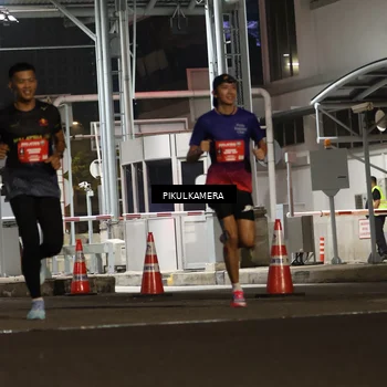 Runner Photo 7078529