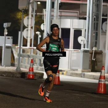 Runner Photo 7078537