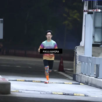 Runner Photo 7078541
