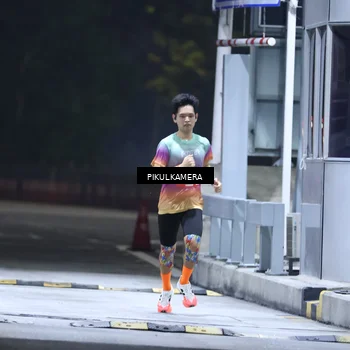 Runner Photo 7078551
