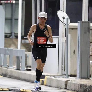 Runner Photo 7078603
