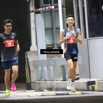Runner Photo 7078613