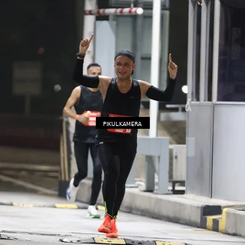 Runner Photo 7078629