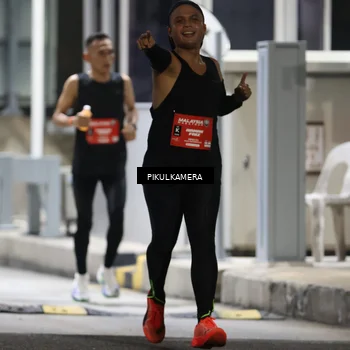 Runner Photo 7078639