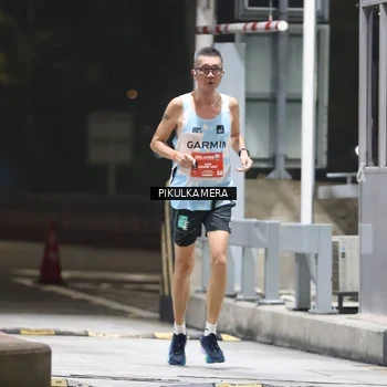 Runner Photo 7078672