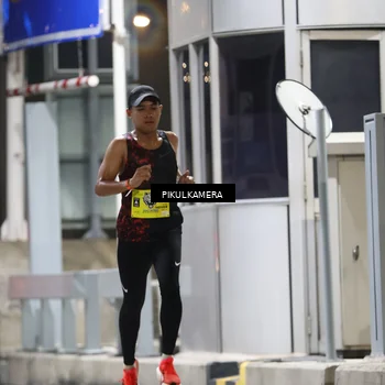 Runner Photo 7078679