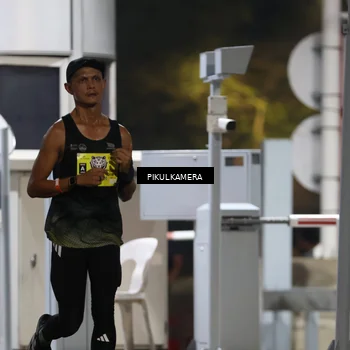Runner Photo 7078726
