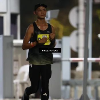 Runner Photo 7078732