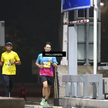 Runner Photo 7078760