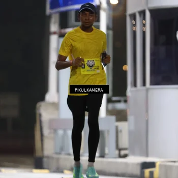 Runner Photo 7078767
