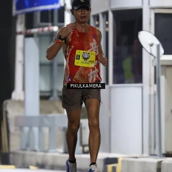 Runner Photo 7078772