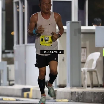 Runner Photo 7078795