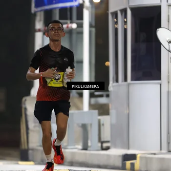 Runner Photo 7078798
