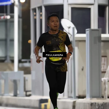 Runner Photo 7078804
