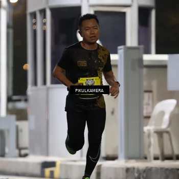 Runner Photo 7078805