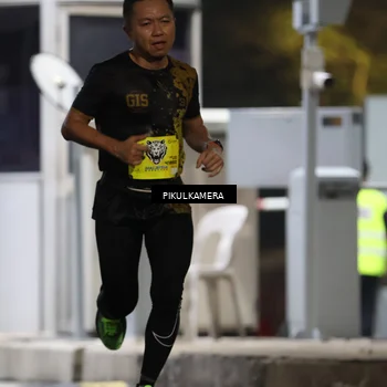 Runner Photo 7078813