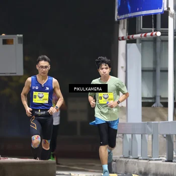 Runner Photo 7078816