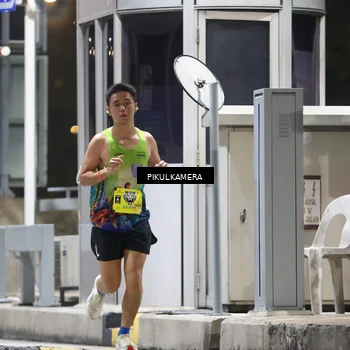 Runner Photo 7078837