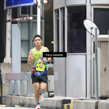 Runner Photo 7078839