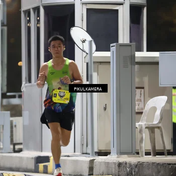 Runner Photo 7078852