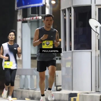 Runner Photo 7078879