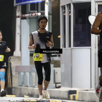 Runner Photo 7078880