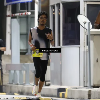 Runner Photo 7078881
