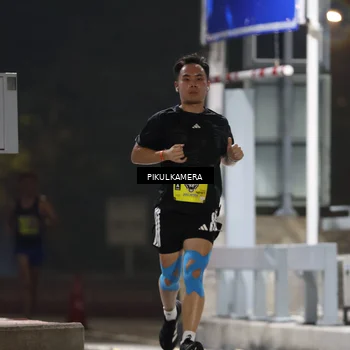Runner Photo 7078885