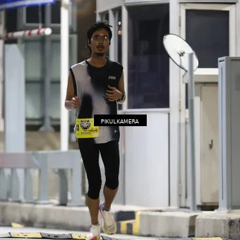 Runner Photo 7078889