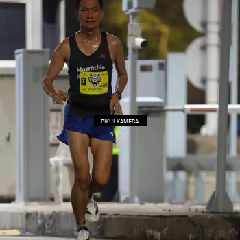 Runner Photo 7078902