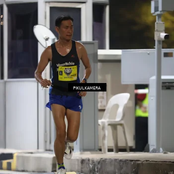 Runner Photo 7078909