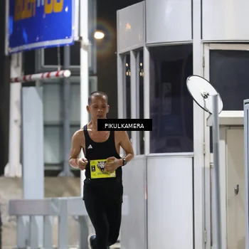 Runner Photo 7078935