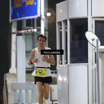 Runner Photo 7078954