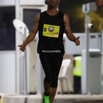 Runner Photo 7079006