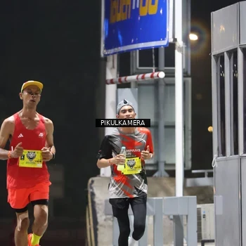 Runner Photo 7079011