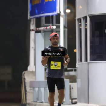 Runner Photo 7079037