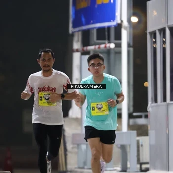 Runner Photo 7079075