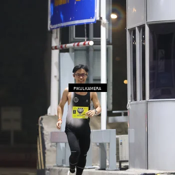 Runner Photo 7079085