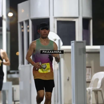 Runner Photo 7079126