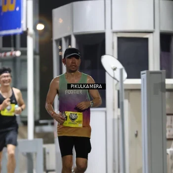 Runner Photo 7079127