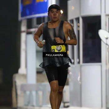 Runner Photo 7079137
