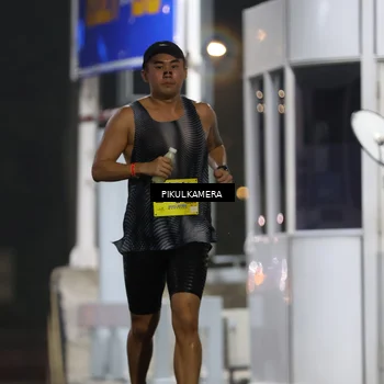Runner Photo 7079139
