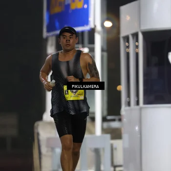 Runner Photo 7079140